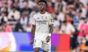 CĐV Real kêu gọi CLB thanh lý gấp Vinicius
