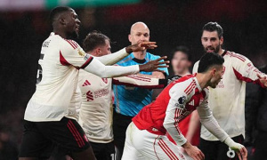 FA không phạt nguội Martinelli dù gây gổ với Bradley