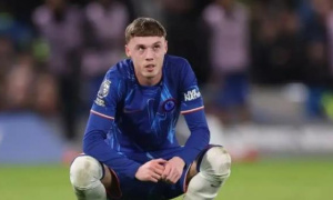 HLV Rosenior đau đầu tìm cách 'hồi sinh' Cole Palmer