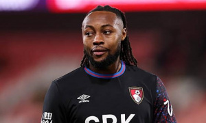 Pep Guardiola coi nhẹ tài ném biên của Semenyo