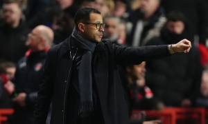 Sơ đồ lạ của Rosenior giúp Chelsea đè bẹp Charlton