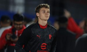 Rời Milan, con trai Zlatan nối gót cha gia nhập Ajax