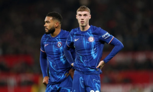 Rosenior giải thích lý do gạch tên Cole Palmer, Reece James