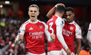 Sutton dự đoán Arsenal thắng đậm Portsmouth