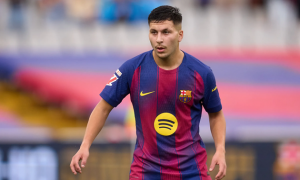 Romano cập nhật vụ Liverpool chi đậm mua sao trẻ Barca