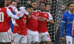 Martinelli lập hat-trick giúp Arsenal đè bẹp Portsmouth