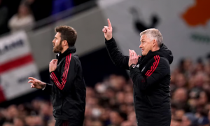 Michael Carrick bất ngờ vượt mặt Solskjaer vụ dẫn dắt Man Utd