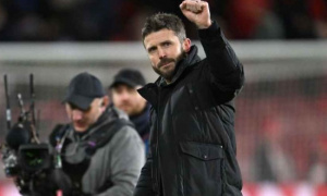 Wayne Rooney tuyên bố sẵn sàng trở lại MU phò tá Carrick