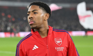 Darren Bent cảnh báo Arsenal về Myles Lewis Skelly trước trận Chelsea