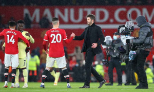 Hành trang bất bại giúp Carrick tái xuất ghế nóng M.U