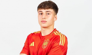 Barca tranh thủ trận Racing để xem giò Jorge Salinas