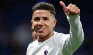 Chelsea lo sốt vó khi PSG tiếp cận 'bom tấn' Enzo Fernandez