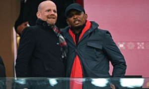 Samuel Eto'o bị CAF cấm 4 trận vì gây gổ trên khán đài