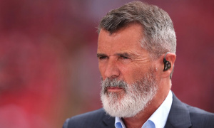 'Cậu ta mới đi tắm biển về', Roy Keane mỉa mai Jonny Evans