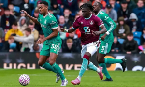 Soi trận Liverpool vs Burnley: Vắng Salah, chờ Ekitike