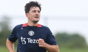Milan đại chiến Roma vì Harry Maguire