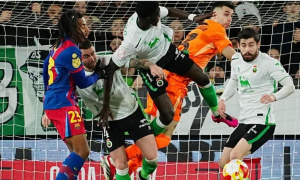 Ferran Torres thán phục pha cứu thua quyết định của Joan Garcia