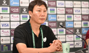 HLV Kim Sang-sik hé lộ vũ khí thể lực hạ U23 UAE