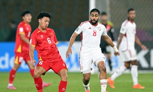 Thái Sơn và Viktor Lê thử doping sau trận thắng UAE