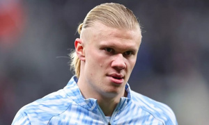 Haaland áp sát kỷ lục Rooney tại Derby Manchester