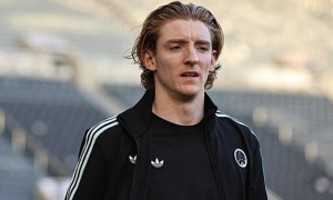 Những con số báo động ngăn Arsenal mua Anthony Gordon