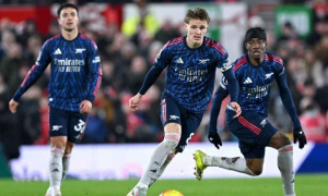 Sự thận trọng quá mức đang kìm hãm Arsenal đua vô địch