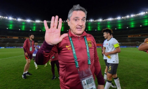 HLV Trung Quốc gọi trận thắng U23 Việt Nam là điên rồ