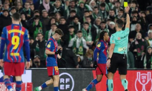 4 trụ cột Barca đối mặt án treo giò trước trận Slavia