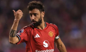 MU chốt tương lai Fernandes trước World Cup