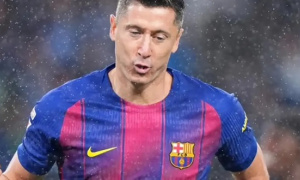 Lewandowski tự tin sau cột mốc 15 mùa nổ súng tại C1