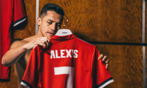 Ngày này năm xưa: Bản giao hưởng dang dở của Sanchez giữa lòng Old Trafford