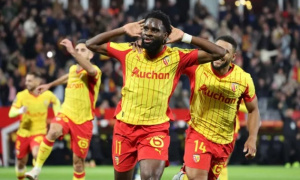 Soi trận Marseille vs Lens: Đội bóng đất cảng gặp khắc tinh