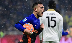 Bị dẫn 2 bàn, Inter ngược dòng vùi dập Pisa 6-2