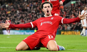 Tottenham muốn cuỗm Jones và Robertson từ Liverpool