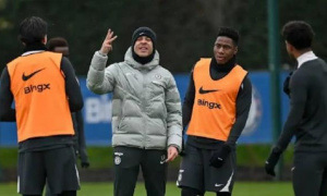 Chelsea đón Cole Palmer và Estevao trở lại đấu Crystal Palace