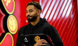 Dự bị trận Derby, Cunha phản ứng khiến Carrick hài lòng