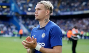 HLV Rosenior lên kế hoạch gặp Mudryk sau vụ doping