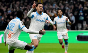 Ethan Nwaneri ghi bàn ra mắt giúp Marseille hạ Lens