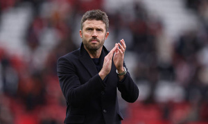 Carrick và bài toán phá tuyến giữa Arsenal