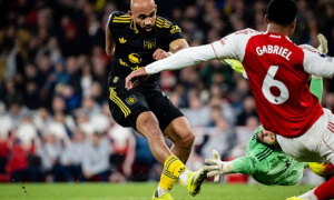 Mbeumo cân bằng kỳ tích 13 năm của Van Persie tại Man Utd