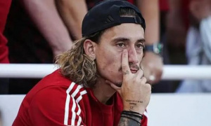 Sếp lớn Roma xác nhận Tsimikas về Liverpool