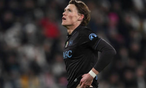 Truyền thông Ý chê McTominay tơi tả sau đại chiến Juventus