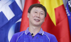 Báo Hàn so sánh sự nghiệp HLV Kim Sang-sik và Shin Tae-yong
