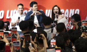 Báo Thái Lan sửng sốt với sức hút của Nguyễn Đình Bắc