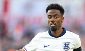 Wolves giải cứu cựu sao MU khỏi Marseille