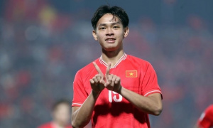 Bùi Vĩ Hào rưng rưng vì hành động của thủ môn Trung Kiên