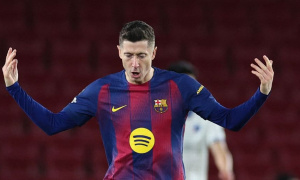 Mbappe xô đổ kỷ lục Ronaldo, Lewy bắt kịp Messi