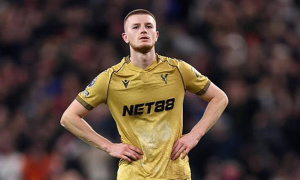 Adam Wharton là cứu cánh cho triều đại Arne Slot