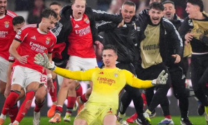 Thủ môn Anatoliy Trubin ghi bàn phút 98, Mourinho thú nhận sự thật