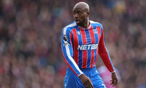 Glasner gạch tên Mateta đấu Forest vì tâm lý bất ổn